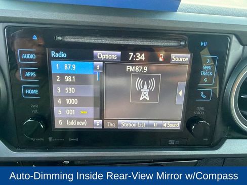 Used 2017 Toyota Tacoma TRD Off-Road AWD/4WD image 23