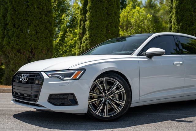 Used 2023 Audi A6 Premium Plus w/ Premium Plus Package AWD/4WD image 3
