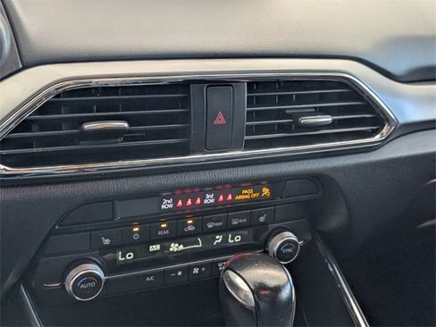 Used 2019 MAZDA CX-9 Touring w/ Touring Premium Package image 21