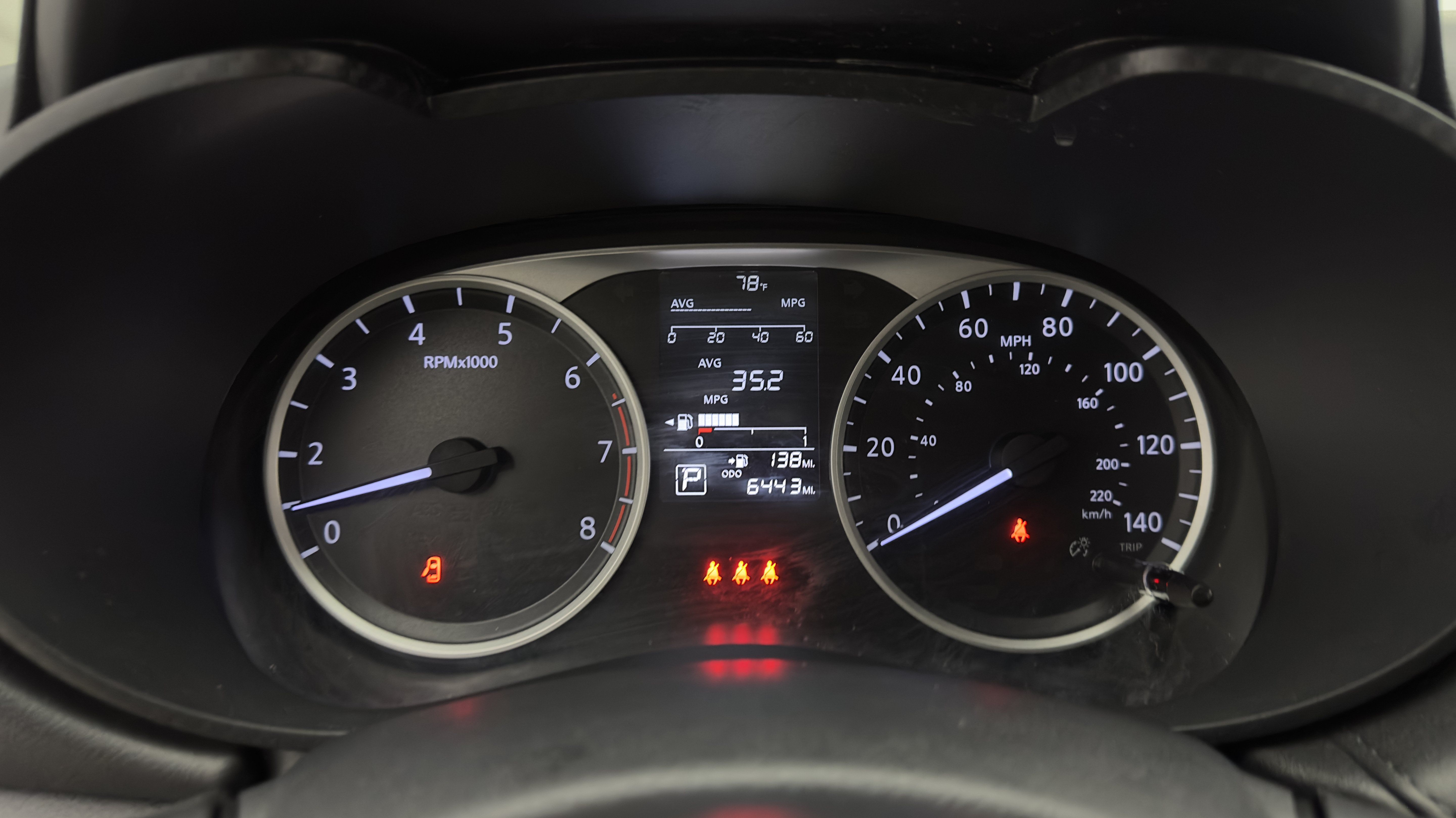 Used 2025 Nissan Versa S w/ Trunk Package FWD image 17