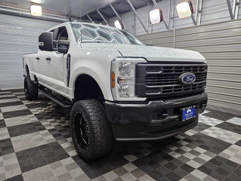 Used 2024 Ford F350 XL AWD/4WD image 5