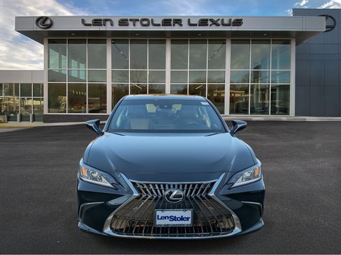 Certified 2022 Lexus ES 350 w/ Premium Package image 8