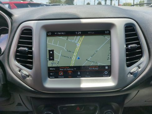 Used 2021 Jeep Compass Latitude w/ Sun and Sound Group FWD image 26