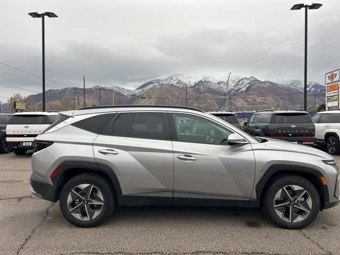 Used 2025 Hyundai Tucson SEL image 4