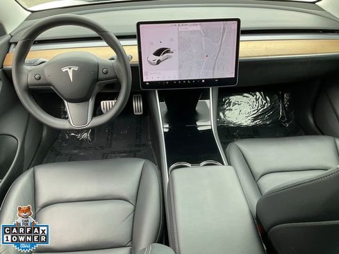 Used 2020 Tesla Model 3 Performance image 35