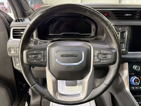 Used 2024 GMC Yukon Denali w/ Max Trailering Package image 13