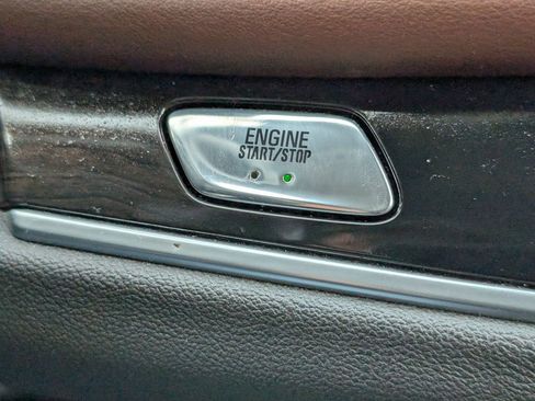 Used 2020 Buick Enclave Avenir w/ Avenir Technology Package image 18