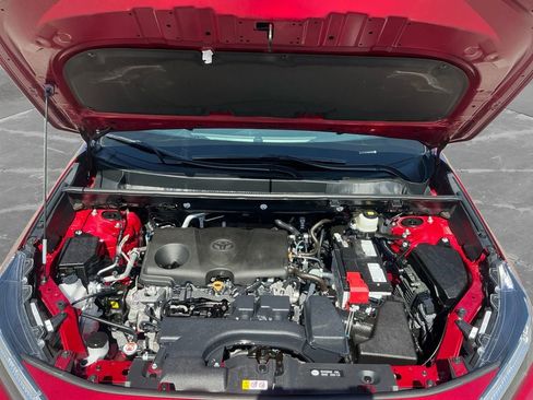 Certified 2025 Toyota RAV4 XLE image 19