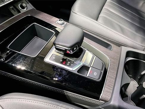 Used 2023 Audi Q5 2.0T Premium Plus w/ Premium Plus Package image 13