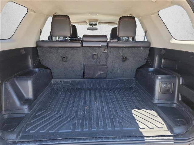 Used 2019 Toyota 4Runner TRD Off-Road Premium AWD/4WD image 6
