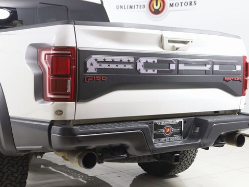 Used 2018 Ford F150 Raptor w/ Equipment Group 802A Luxury image 29