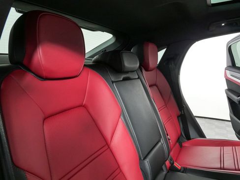New 2026 Porsche Cayenne S AWD/4WD image 23