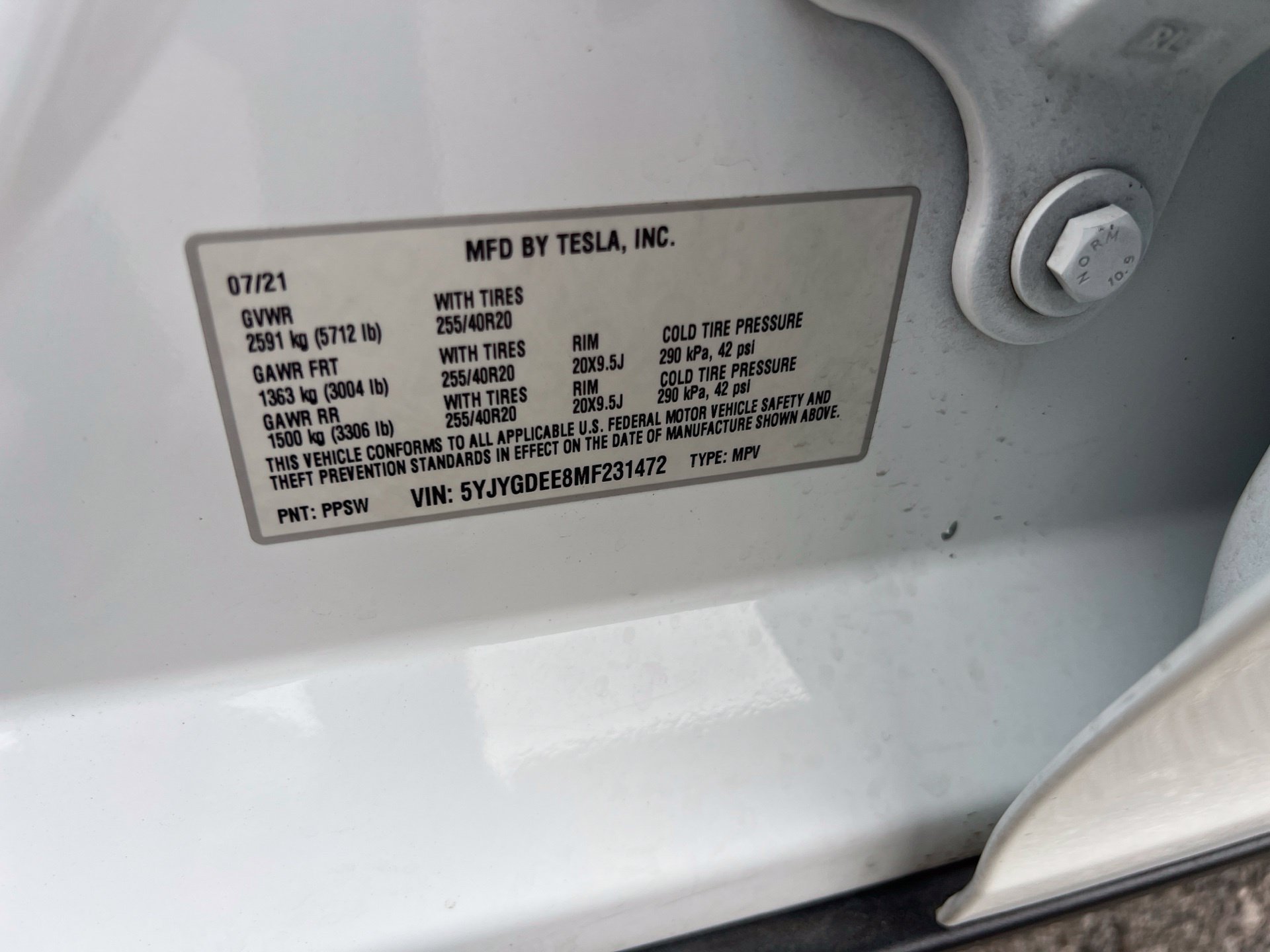Used 2021 Tesla Model Y Long Range AWD/4WD image 30