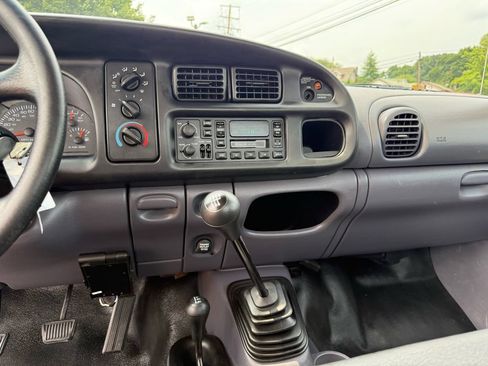 Used 2002 Dodge Ram 2500 Truck 4x4 Regular Cab image 9