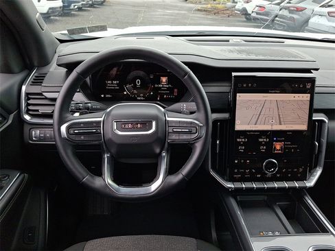 Certified 2025 GMC Acadia Elevation image 13