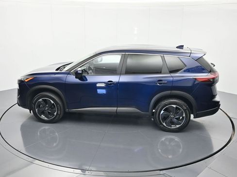 Certified 2024 Nissan Rogue SV FWD image 35