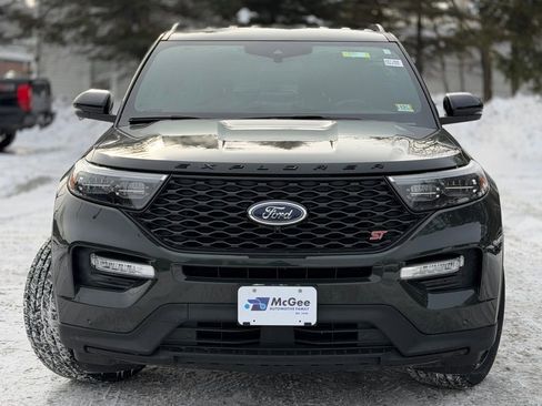 Used 2022 Ford Explorer ST w/ Equipment Group 401A image 2