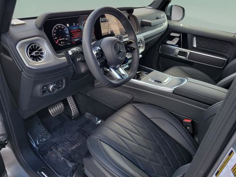 Used 2025 Mercedes-Benz G 63 AMG 4MATIC image 17