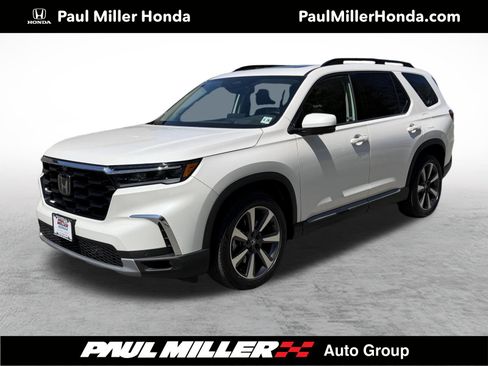 Certified 2023 Honda Pilot Elite image 1