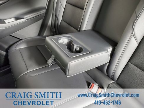 New 2026 Chevrolet Equinox LT w/ Convenience Package II image 32