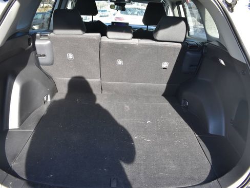 Used 2025 Toyota RAV4 LE image 31