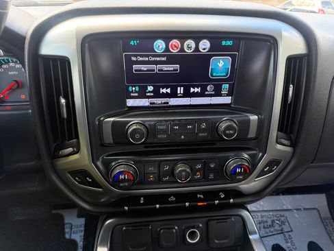 Used 2017 Chevrolet Silverado 1500 LT w/ Midnight Edition AWD/4WD image 38