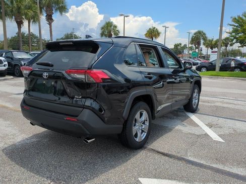 Certified 2025 Toyota RAV4 XLE w/ Convenience Package AWD/4WD image 5