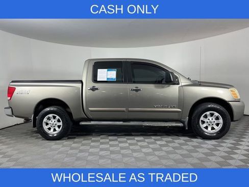 Used 2006 Nissan Titan SE image 9