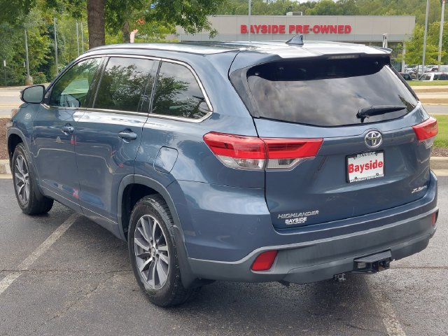 Used 2018 Toyota Highlander XLE AWD/4WD image 15