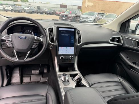 Used 2024 Ford Edge SEL w/ Convenience Package AWD/4WD image 10