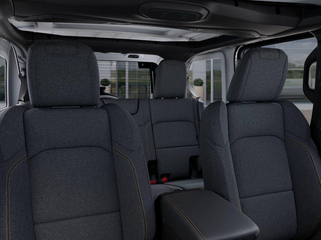 New 2025 Jeep Wrangler Unlimited Sahara AWD/4WD image 27