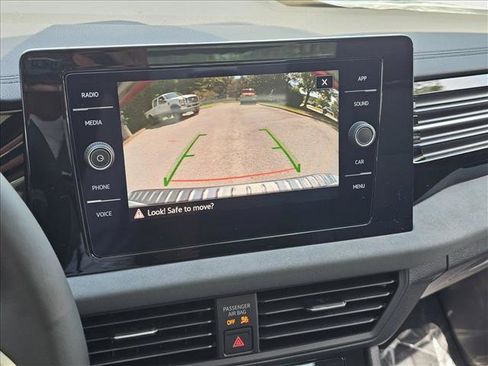 New 2025 Volkswagen Jetta SE image 13