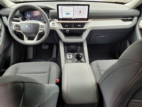 New 2026 Ford Explorer Active image 12