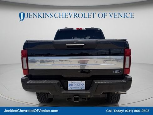 Used 2020 Ford F350 Platinum AWD/4WD image 6