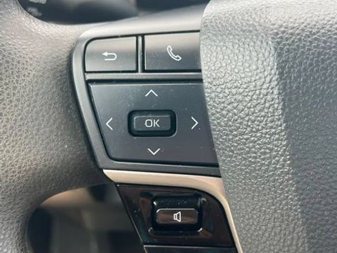 Used 2025 Toyota Camry LE FWD image 11