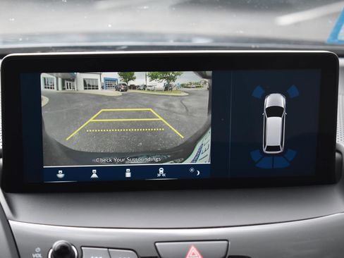 Used 2025 Acura RDX SH-AWD w/ Technology Package image 12