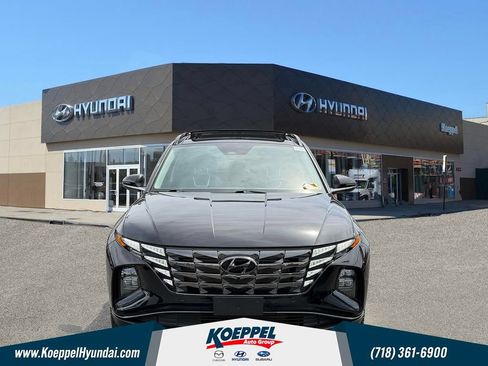 Certified 2023 Hyundai Tucson Limited AWD/4WD image 2