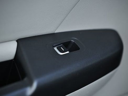 Used 2022 Kia Sportage Nightfall Edition image 26