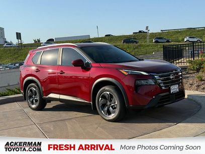 Used 2025 Nissan Rogue SV w/ SV Premium Package