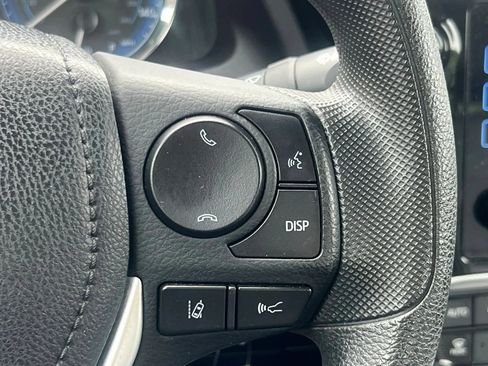 Used 2018 Toyota Corolla LE w/ Body Protection Package FWD image 25