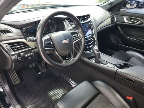 Used 2017 Cadillac CTS V w/ Luxury Package RWD image 22