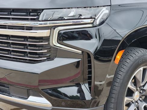 Certified 2024 Chevrolet Tahoe LT w/ Luxury Package RWD image 5