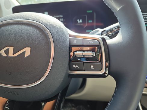 New 2026 Kia Carnival SX Prestige FWD image 39