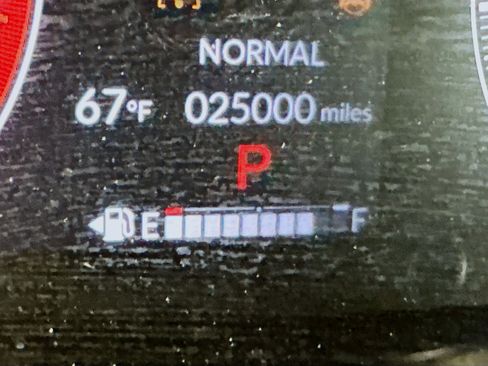 Used 2025 Honda HR-V LX image 18