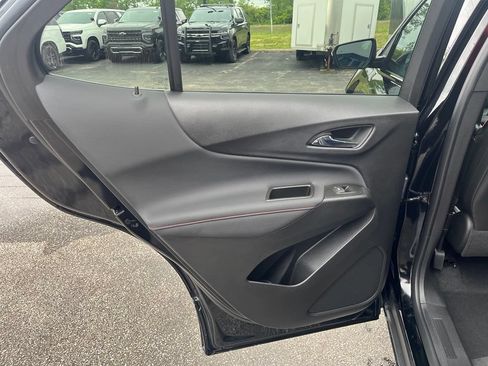 Used 2023 Chevrolet Equinox RS w/ RS Leather Package AWD/4WD image 28