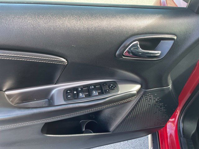 Used 2020 Dodge Journey Crossroad FWD image 19