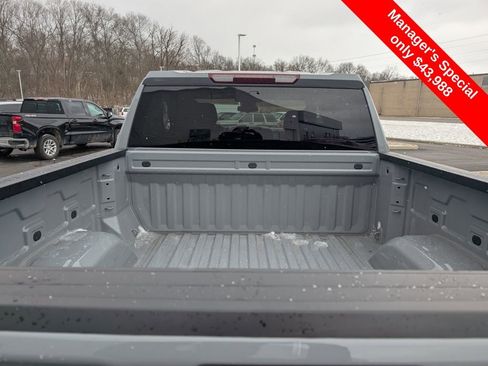 Used 2024 Chevrolet Silverado 1500 Custom Trail Boss w/ LPO, Dark Essentials Package image 10