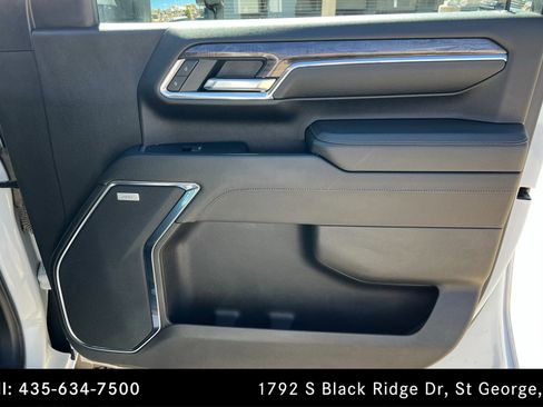 Used 2024 Chevrolet Silverado 3500 LTZ w/ LTZ Convenience Package image 22