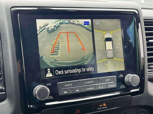 Used 2022 Nissan Frontier PRO-4X w/ Pro-4X Premium Package image 32