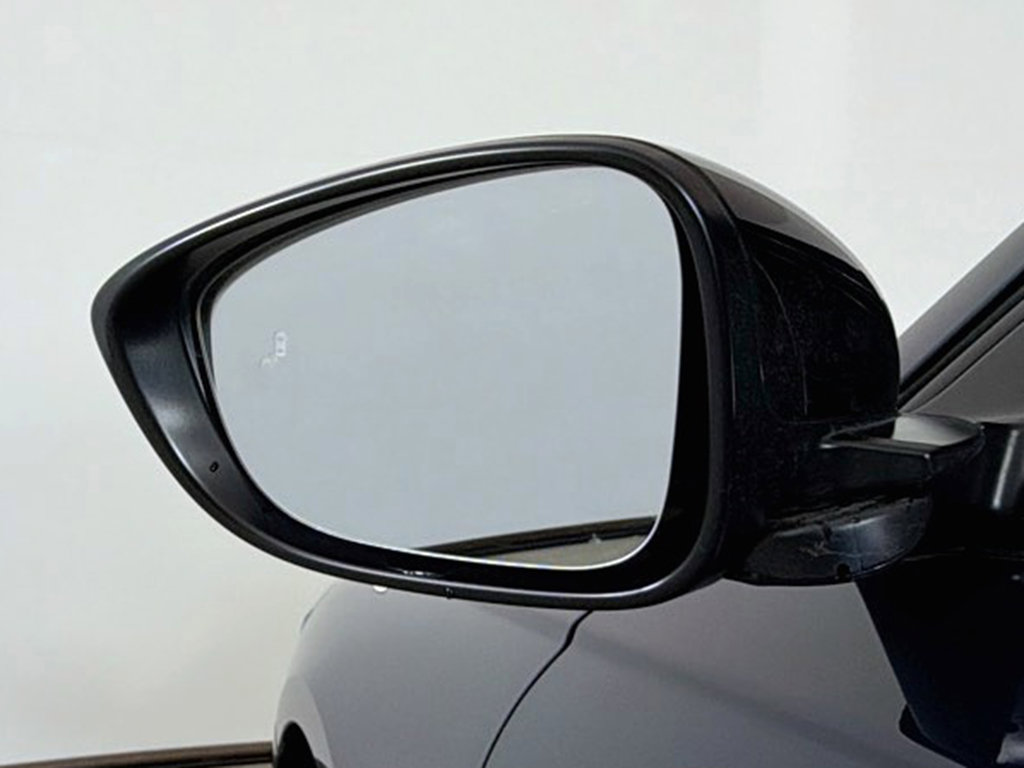 Used 2025 Honda Accord SE image 31